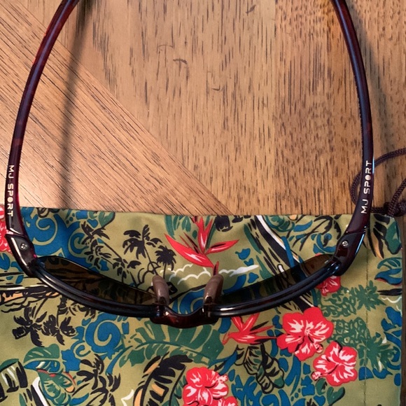 Maui Jim Sandy Beach sunglasses - Picture 2 of 8